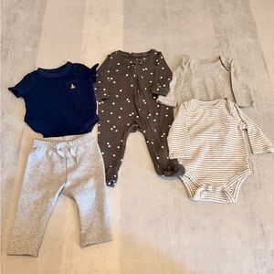 GAP Baby Essentials Set -